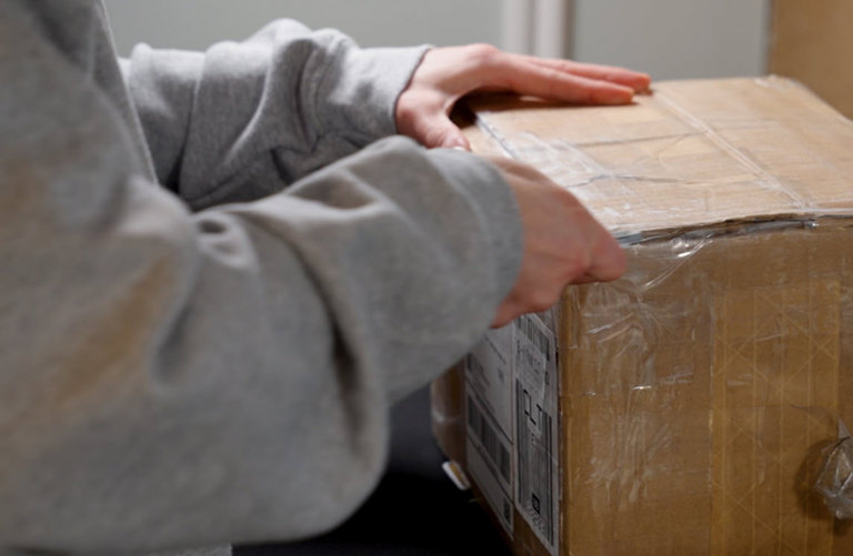 Selling coins in a box